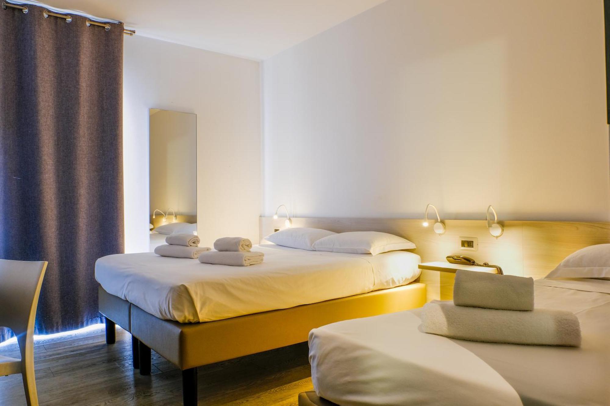 Roy Hotel 4*
